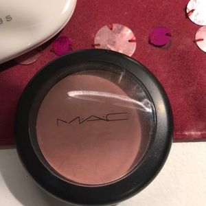 Mac mocha blush